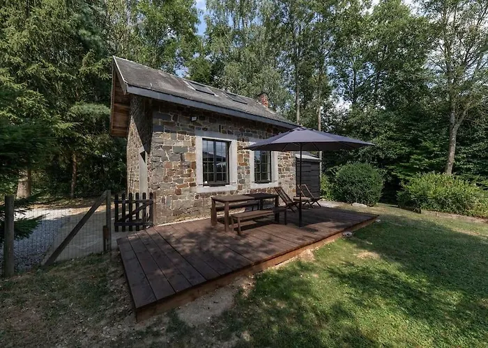 La Source - Nest * Roy